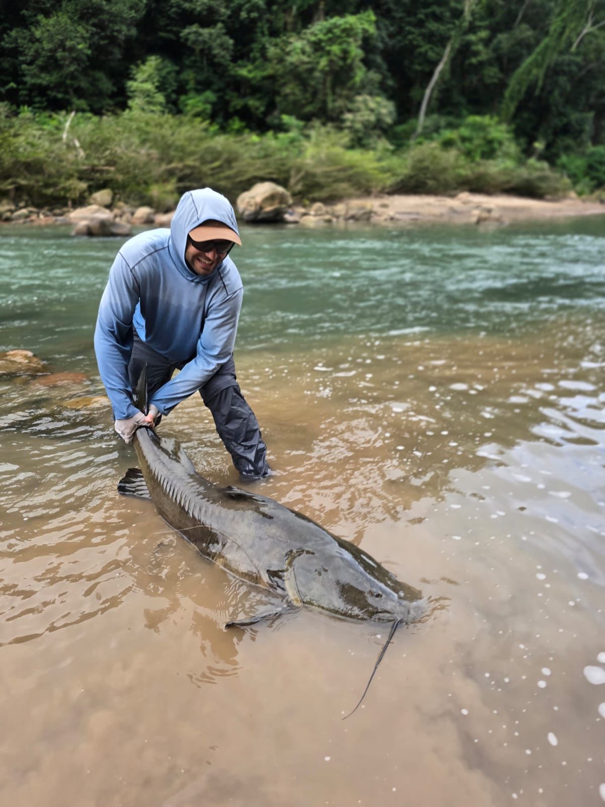 Andre's moturo landed on the Itirizama River