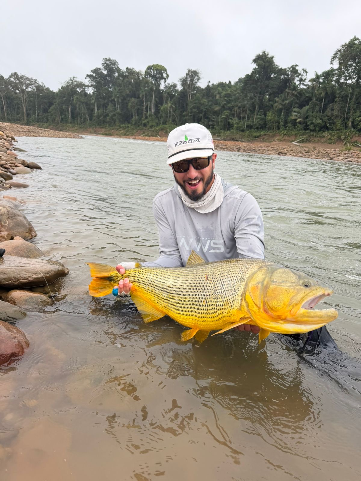 Hunter's 90 cm dorado landed in a deep run