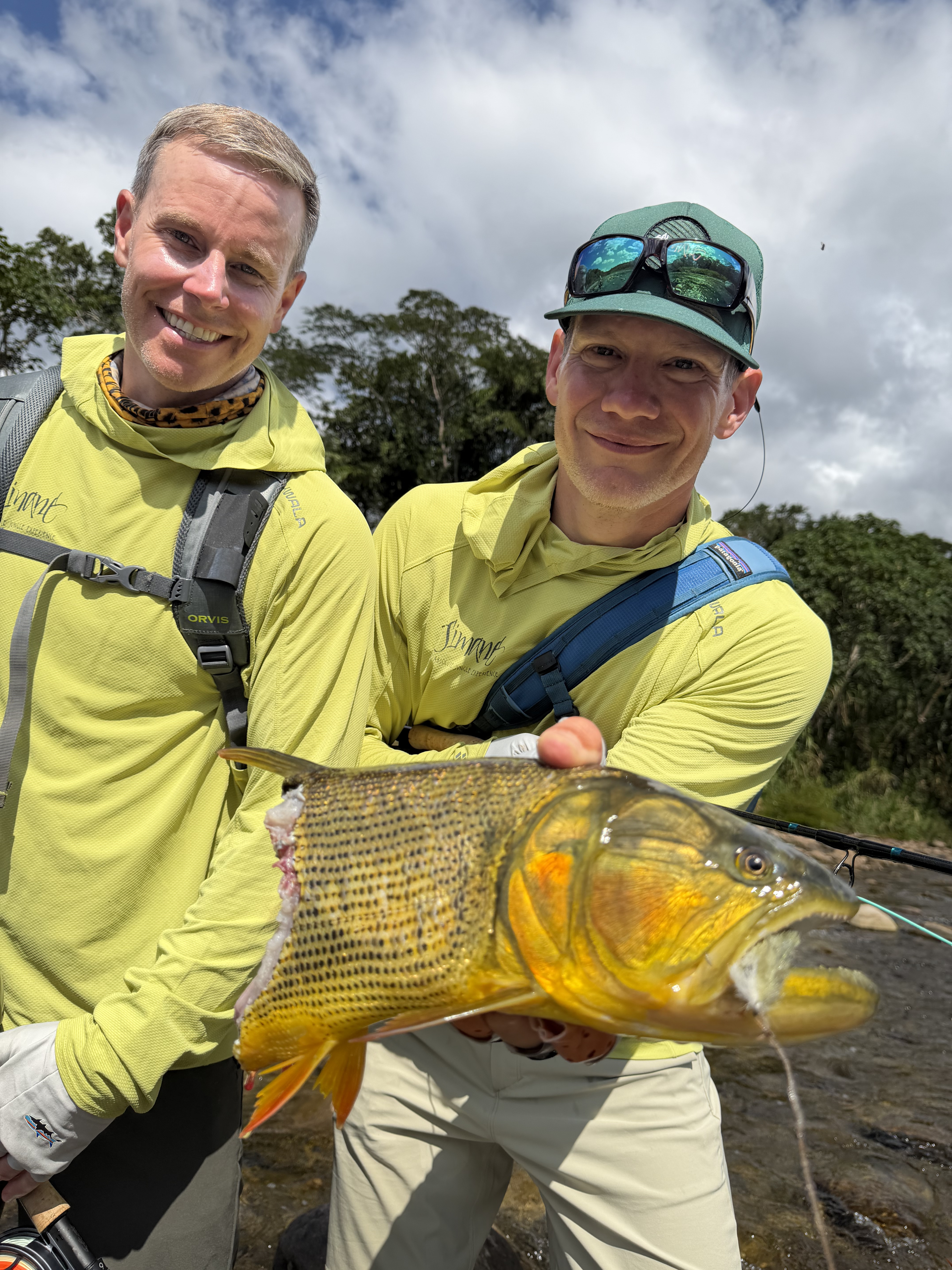All that was recovered of the dorado taken by a giant predator on the Upper Sécure